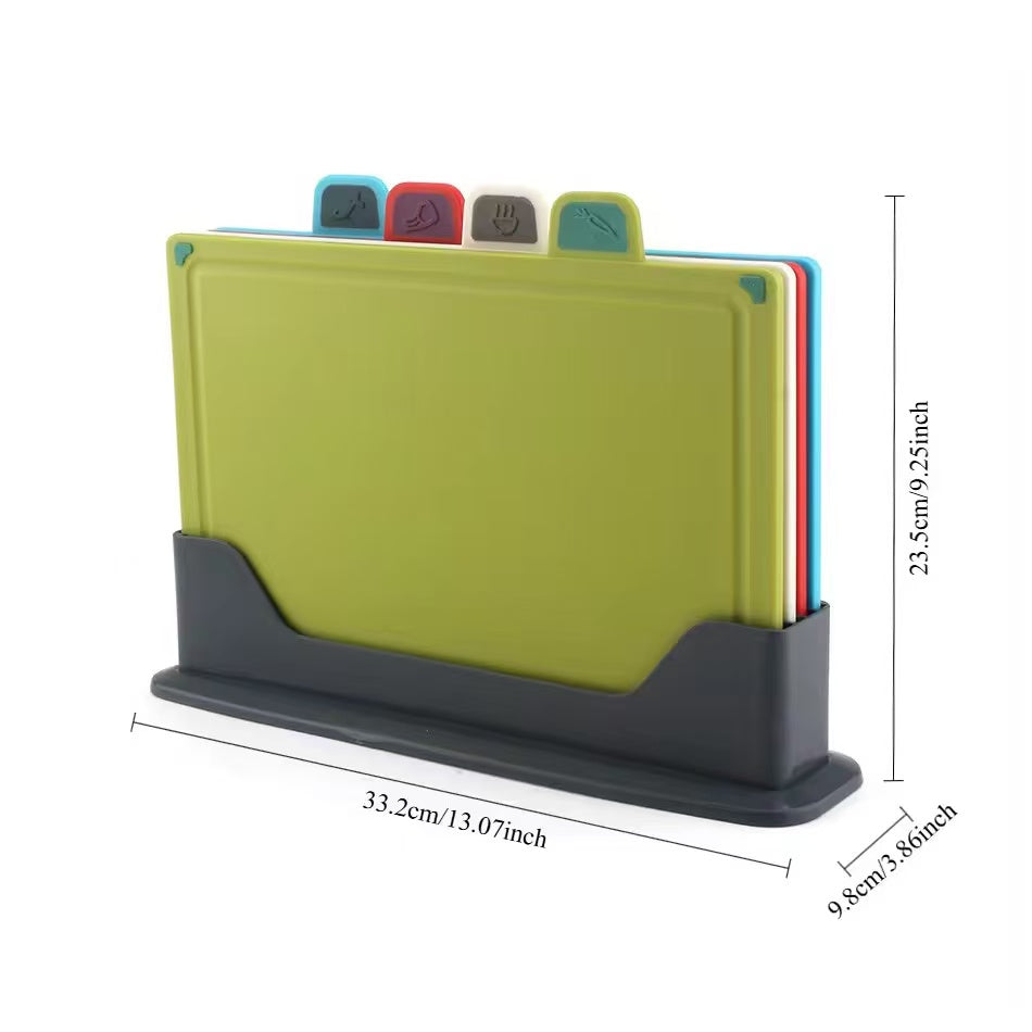 Kitchen household type cutting board / Food-grade baby complementary food plastic cutting board - PP cutting board set of four pieces