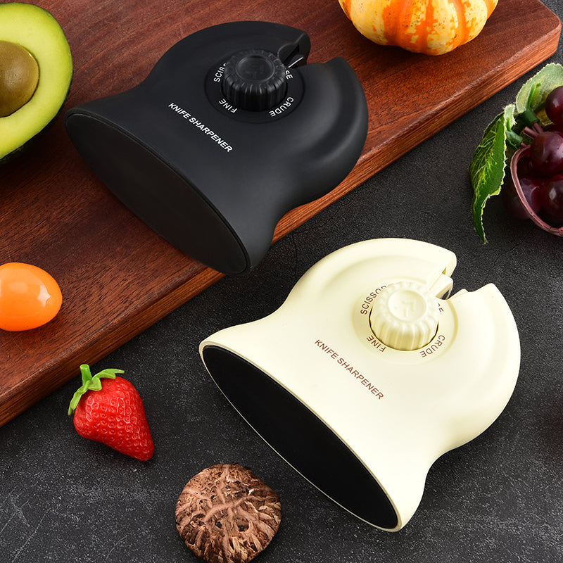 Manual rotary angle-setting household quick knife sharpener
