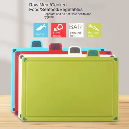 Kitchen household type cutting board / Food-grade baby complementary food plastic cutting board - PP cutting board set of four pieces