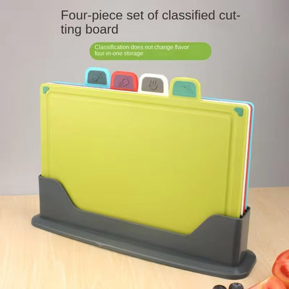 Kitchen household type cutting board / Food-grade baby complementary food plastic cutting board - PP cutting board set of four pieces