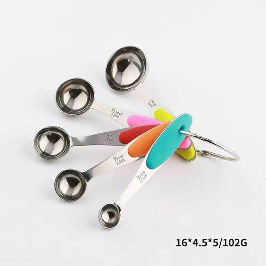 Silicone handle stainless steel measuring cup and measuring spoon set, scale-reading kitchen baking tool set