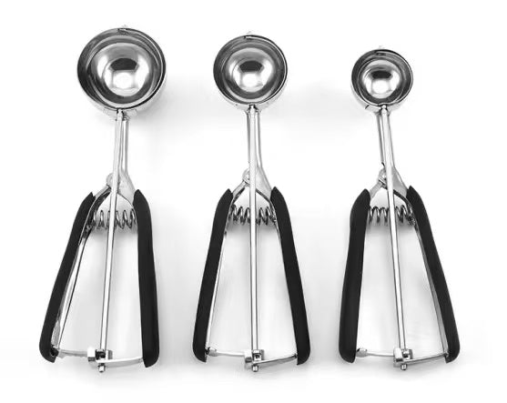 304 stainless steel ice cream scoop / fruit scoop / dessert spoon / ice cream baller
