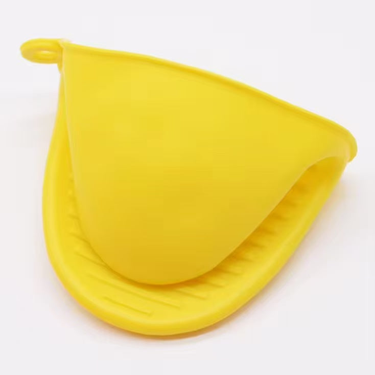 Anti-slip and anti-scald gloves, microwave oven heat insulation gloves, oven baking gloves, high-temperature resistant gloves