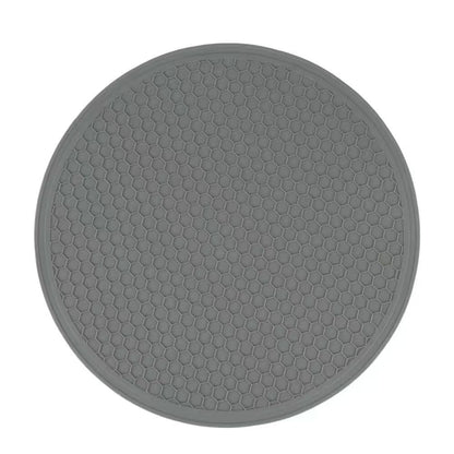 Household kitchen silicone heat insulation pad