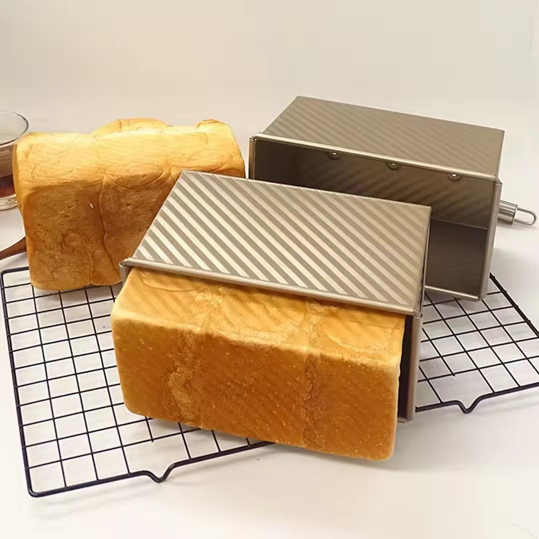 Carbon steel Non-stick Toast Box