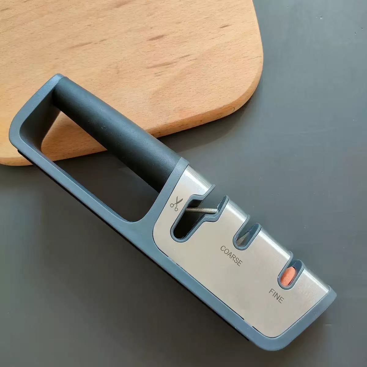 Adjustable-angle multi-functional knife sharpener