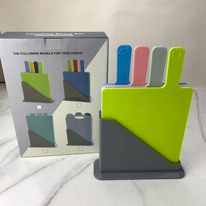 Kitchen household type cutting board / Food-grade baby complementary food plastic cutting board - PP cutting board set of four pieces