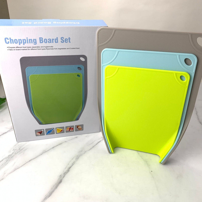 Kitchen household type cutting board / Food-grade baby complementary food plastic cutting board - PP cutting board set of four pieces