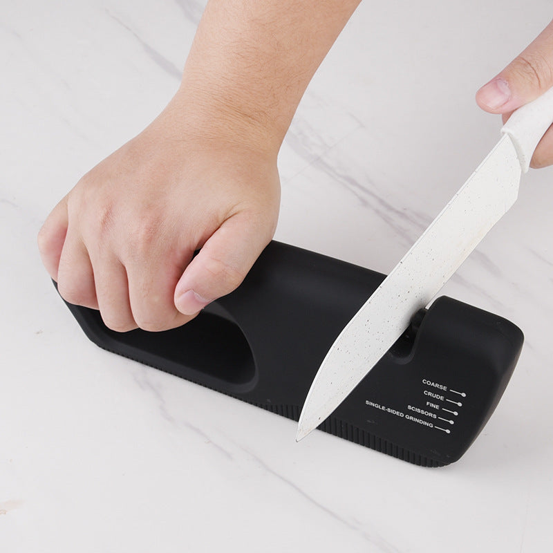 Multifunctional household quick knife sharpener
